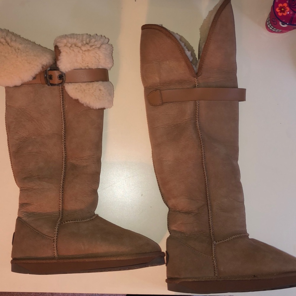 Beautiful EMU boots from breckenridge Colorado